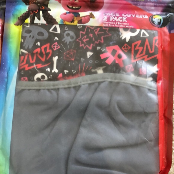 NEW kids Trolls World Tour Face Masks Coverings - Picture 2 of 3